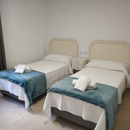 Guesting Comodoro Apartment Кадис Екстериор снимка