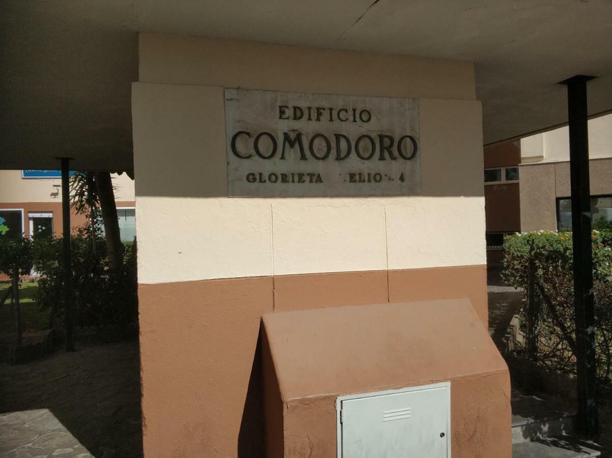 Guesting Comodoro Apartment Кадис Екстериор снимка